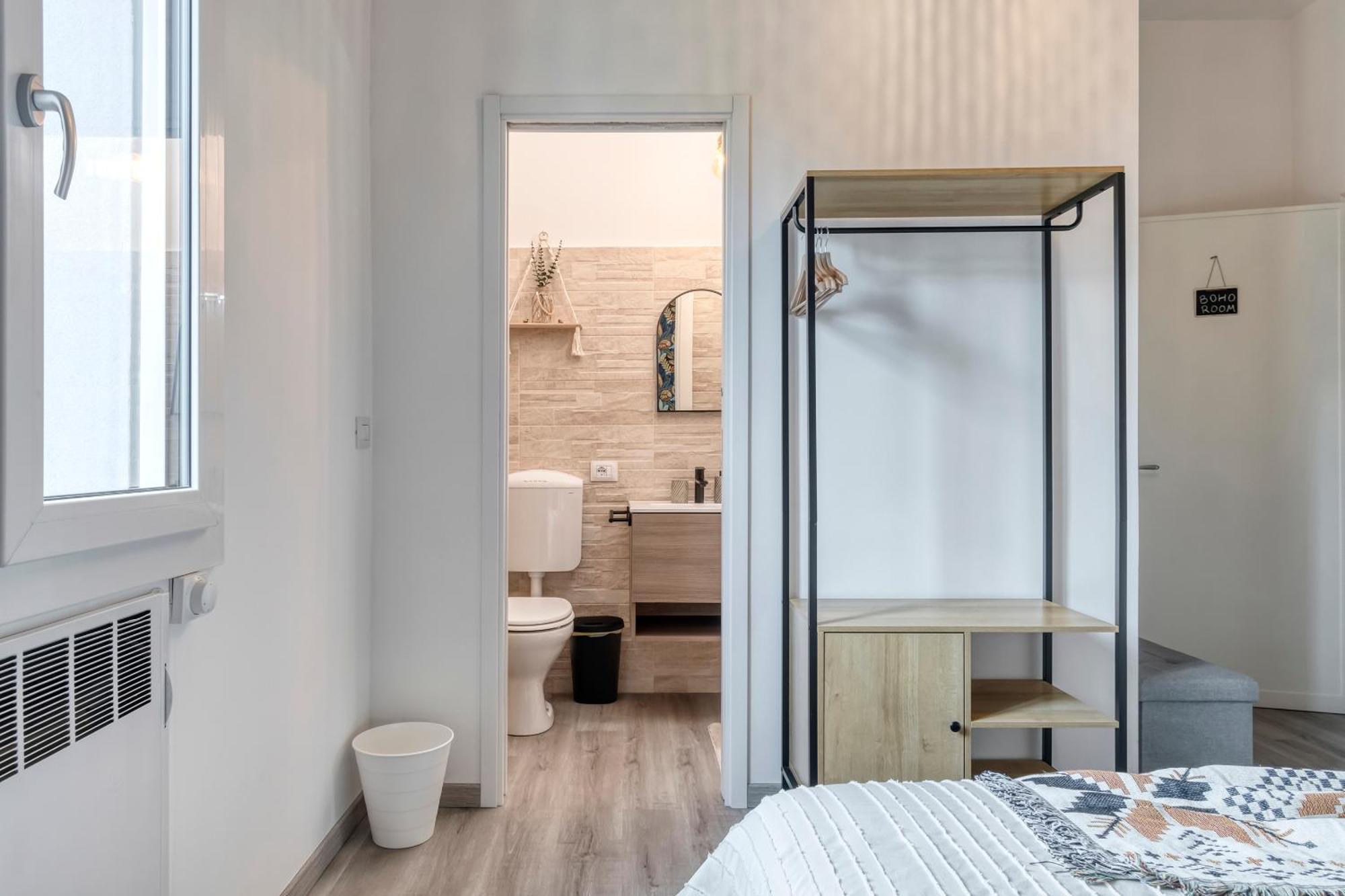 Wanderlust Rooms Bologna Fiera, Free Parking Esterno foto